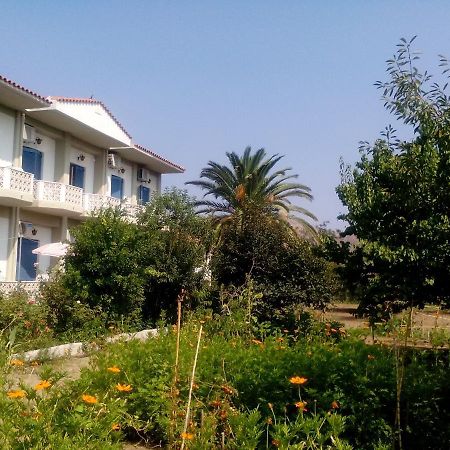 Guesthouse Karidia Skála Eresoú Exteriér fotografie