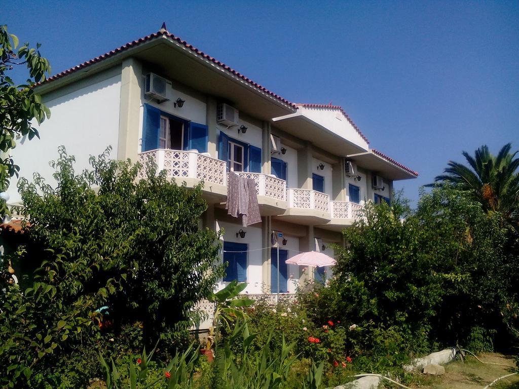 Guesthouse Karidia Skála Eresoú Exteriér fotografie