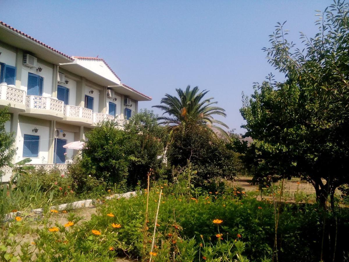Guesthouse Karidia Skála Eresoú Exteriér fotografie